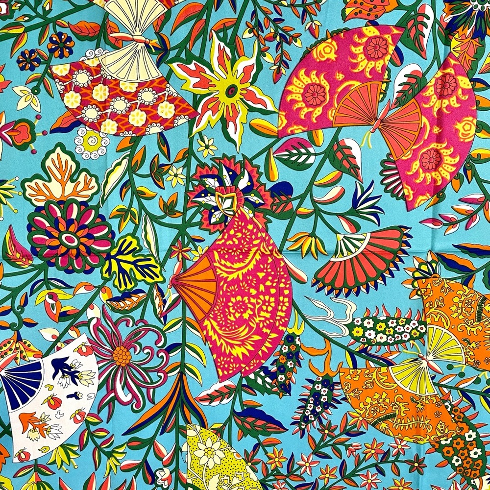 Floral Fan Silk scarf
